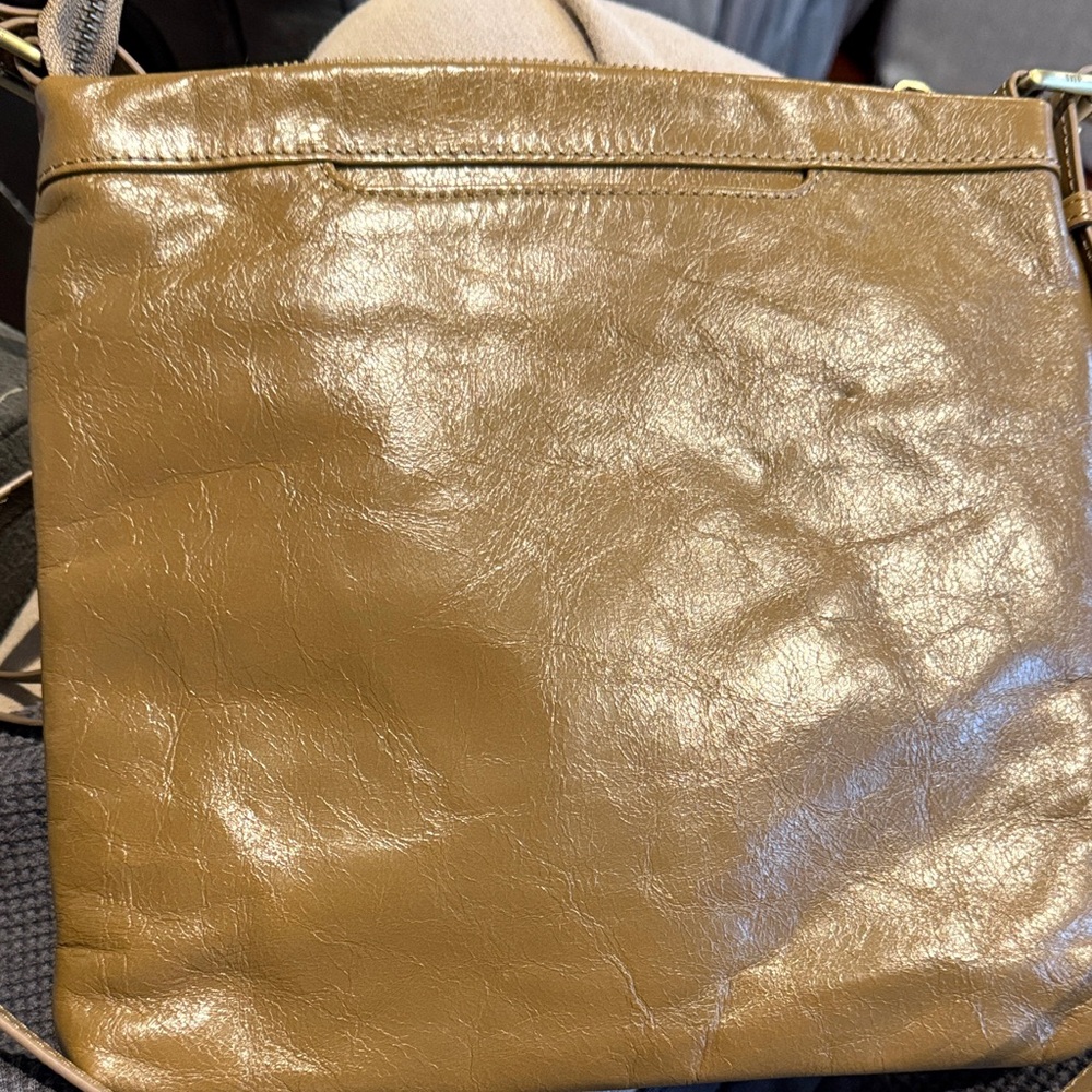 Hobo Leather Crossbody Bag in Tan - Picture 3 of 8